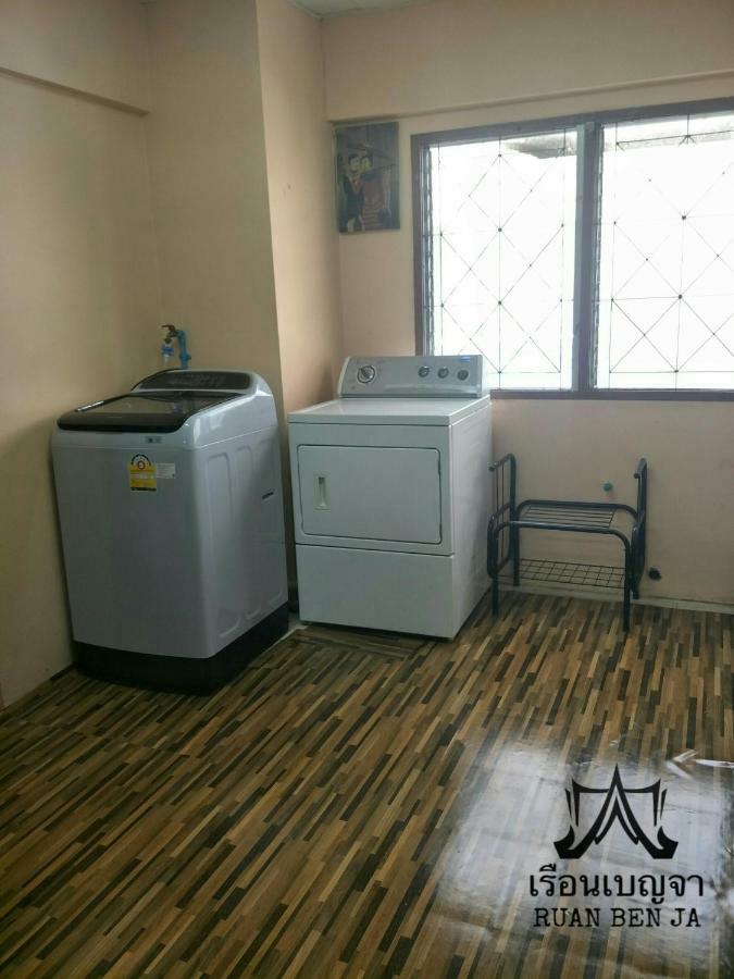 Ruan Ben Ja Don Mueang,Bangkok Hostel Banguecoque Exterior foto