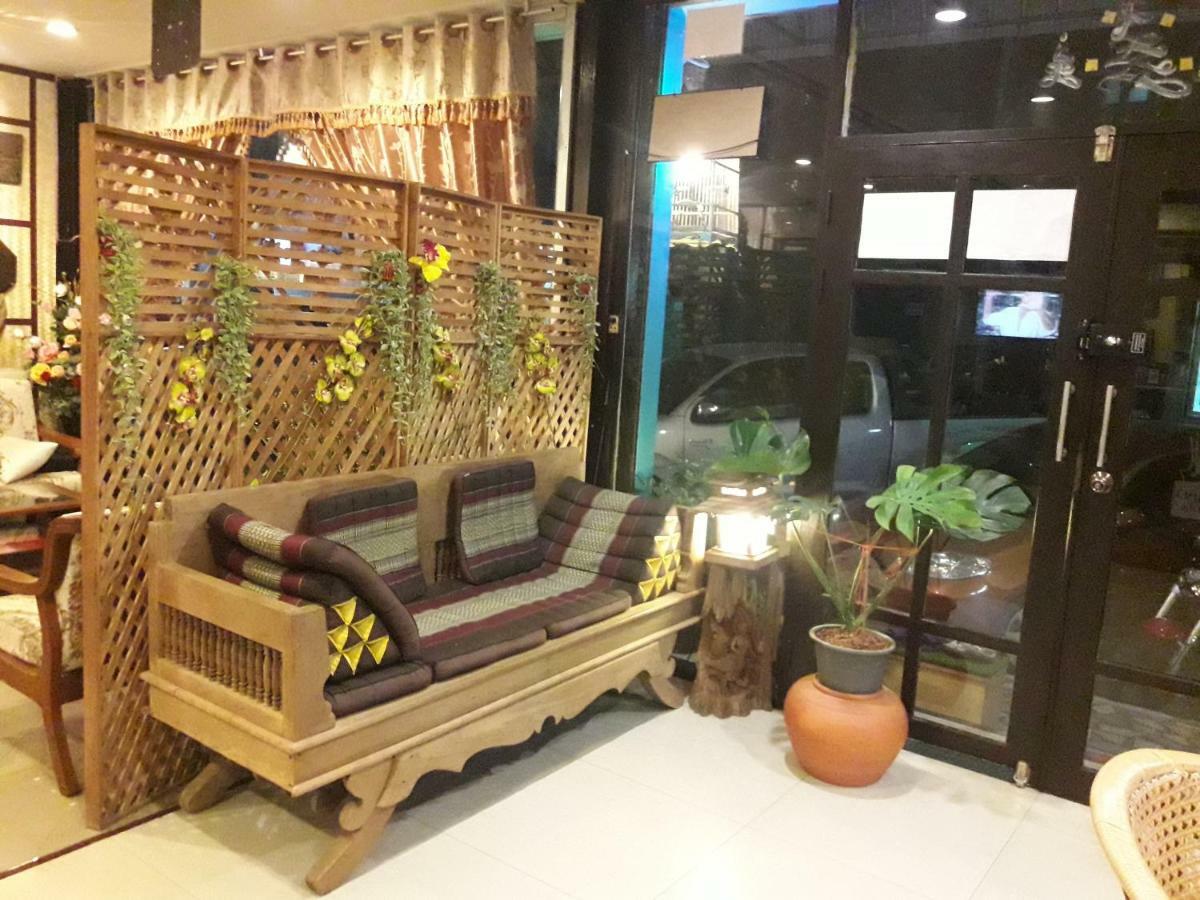 Ruan Ben Ja Don Mueang,Bangkok Hostel Banguecoque Exterior foto